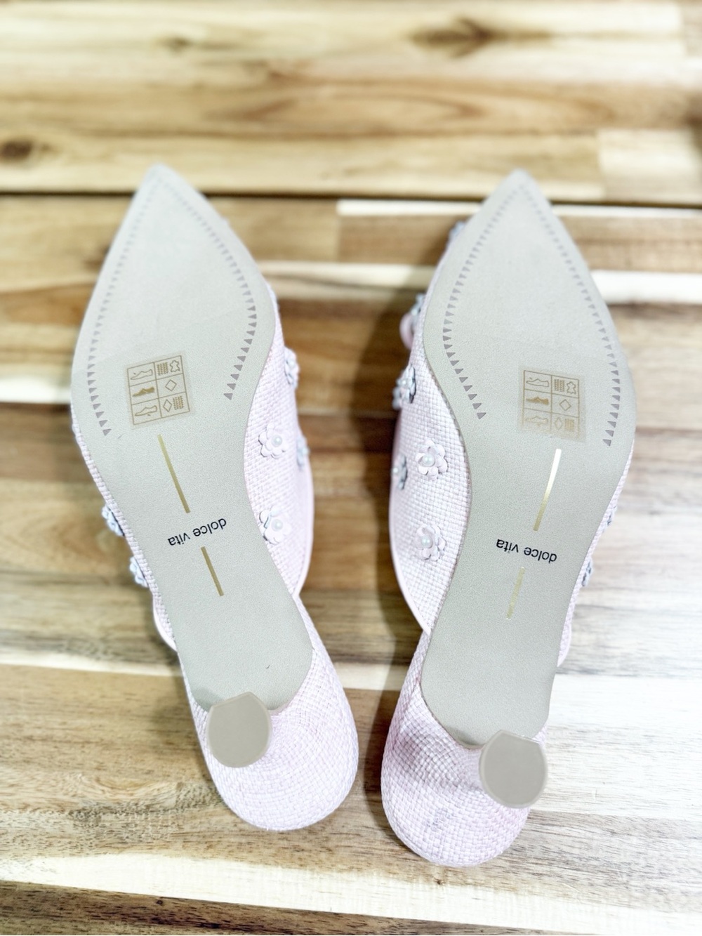 Dolce Vita x Byrdie Golf Camilo Pink Slide On Flower Applique Mules Size 8.5W - Picture 9 of 15